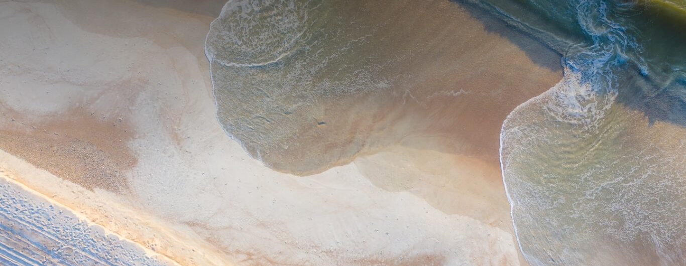 ocean waves on beach