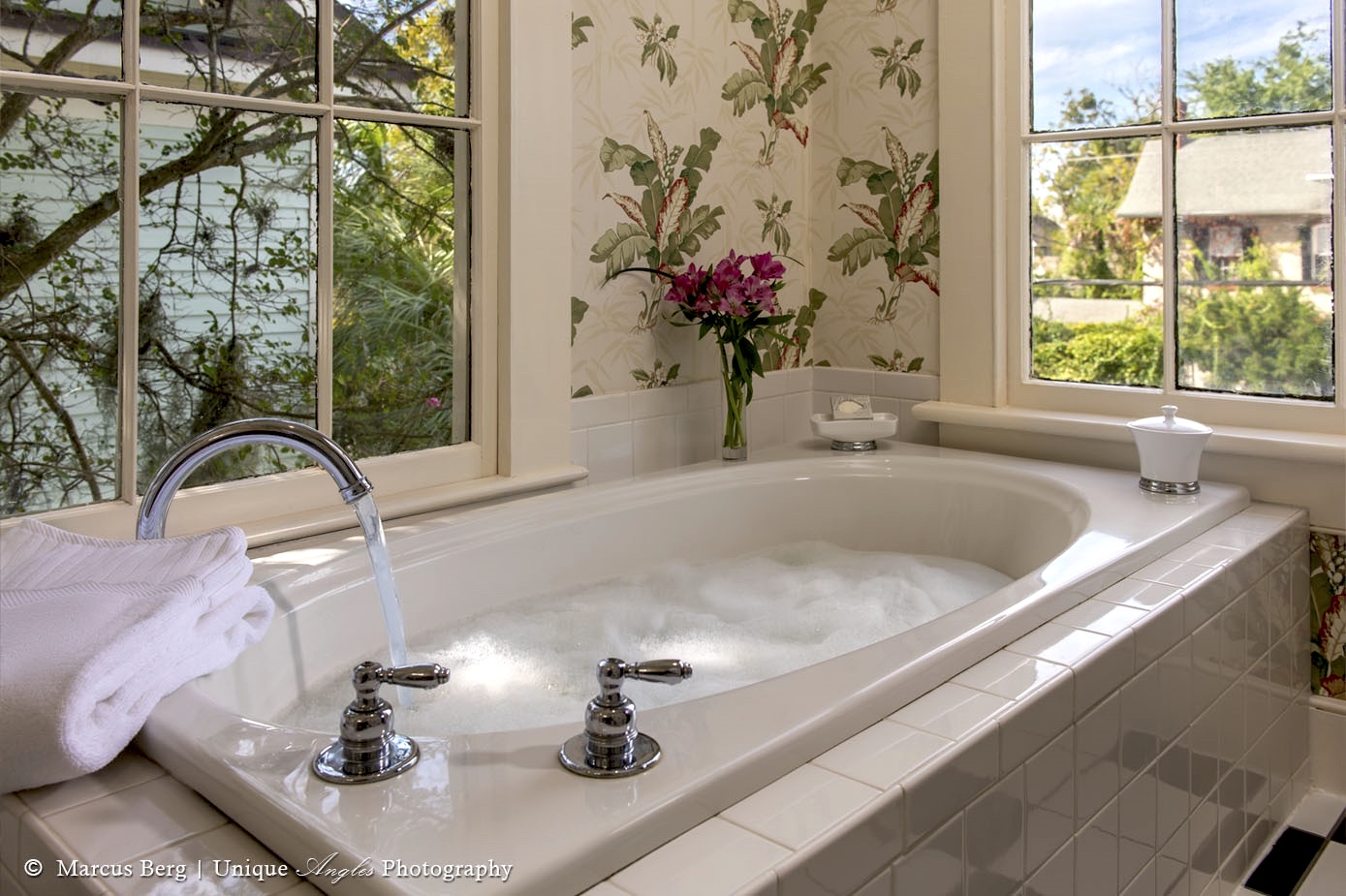 The Addison on Amelia Island bathtub