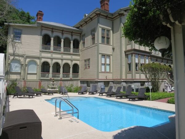 Fairbanks House pool