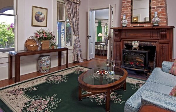 Fairbanks House living room