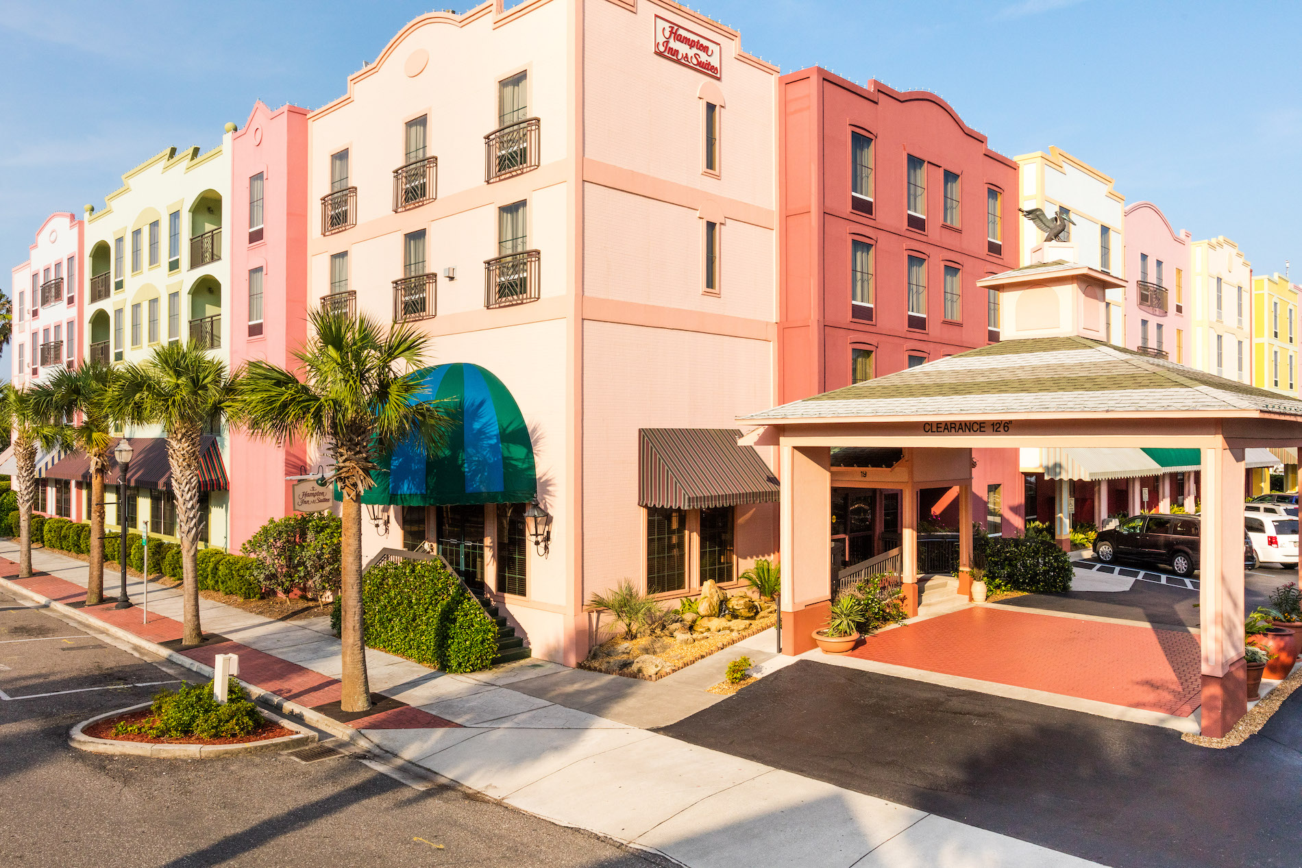 Hampton Inn & Suites, Amelia Island Historic Harbor Front exterior