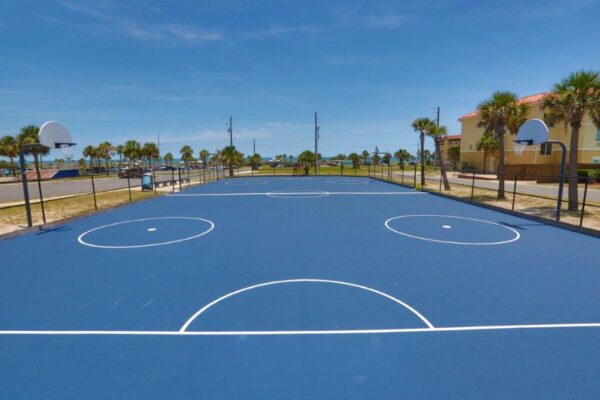 Main Beach Park basketball court